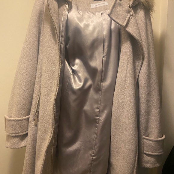 Calvin Klein fur hoodie coat size large - Picture 2 of 5